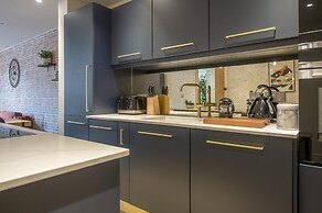 The Quadrant - The Botanical Suite