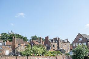 The Quadrant - The Botanical Suite