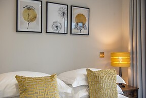 The Quadrant - The Botanical Suite