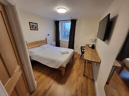 The Grand Harbour Hotel