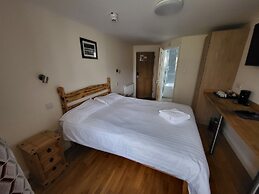 The Grand Harbour Hotel