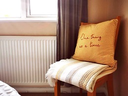 Beachcomber Seafront Pet Friendly Cottage