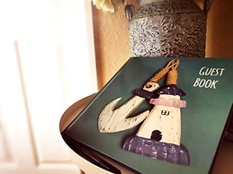 Beachcomber Seafront Pet Friendly Cottage