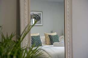 The Quadrant - The Palm Suite