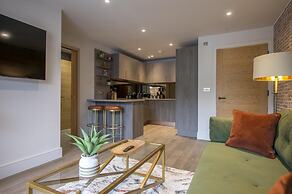 The Quadrant - The Palm Suite