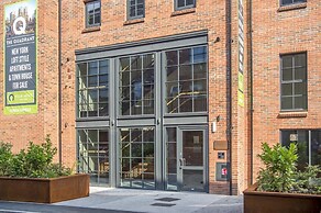 The Quadrant - The Palm Suite