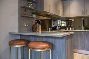 The Quadrant - The Palm Suite