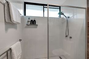 OCEAN VIEWS 16a WIFI POOL & SPA