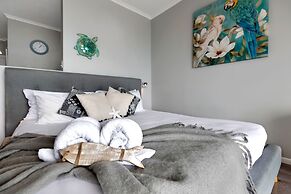 OCEAN VIEWS 16a WIFI POOL & SPA