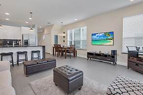 Serenity 3 Bed Townhome 3 Bedroom Townhouse by RedAwning