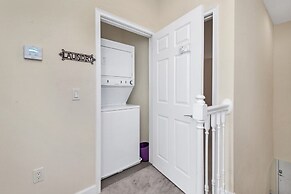 Serenity 3 Bed Townhome 3 Bedroom Townhouse by RedAwning