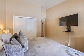 Copper Valley 202 2 Bedroom Condo by RedAwning