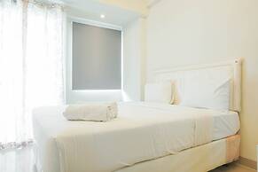 Cozy Living Studio Mustika Golf Apartment