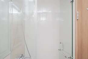 Comfort and Modern Studio at Tree Park Cikokol Apartment