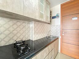 Bright Studio Room at Beverly Dago Apartment