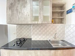 Bright Studio Room at Beverly Dago Apartment