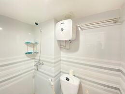 Wonderful & Stylish Studio at Jarrdin Cihampelas Apartment