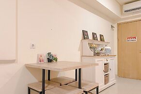 Modern 2BR Room at Meikarta Apartment By Travelio