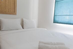 Unique and Fresh 2BR Parkland Avenue Apartment