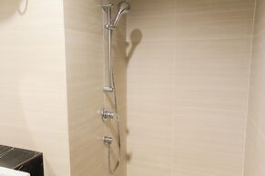 Homey and Comfort Studio at West Vista Apartment