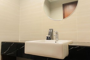 Homey and Comfort Studio at West Vista Apartment