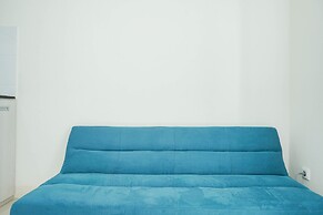 Cozy and Simply 1BR Green Pramuka Apartment