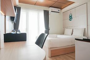 Modern Studio with City View Amethyst Apartment