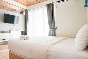 Modern Studio with City View Amethyst Apartment