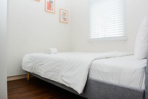 Best and Relax 2BR Springlake Summarecon Apartment