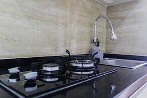 Homey and Cozy 2BR Bassura City Apartment near Mall