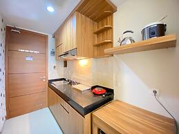 Spacious Studio Room at Beverly Dago Apartment