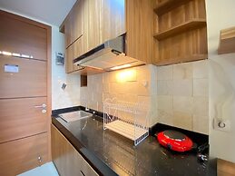 Spacious Studio Room at Beverly Dago Apartment