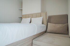 Comfort and Modern Studio at West Vista Apartment