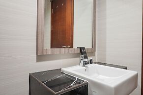 Comfort and Modern Studio at West Vista Apartment