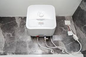 Minimalist and Cozy Studio Apartment at Tuscany Residences