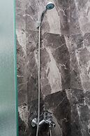 Comfy and Minimalist Studio Apartment at Tuscany Residences