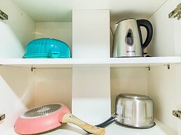 Cozy & Homey 1BR at Gateway Pasteur Apartment