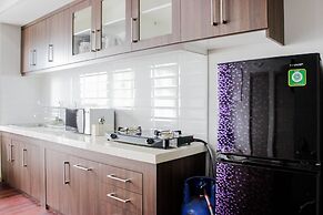 Modern & Gorgeous 2BR Apartment at Newton Residence