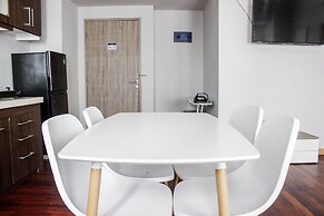 Modern & Gorgeous 2BR Apartment at Newton Residence