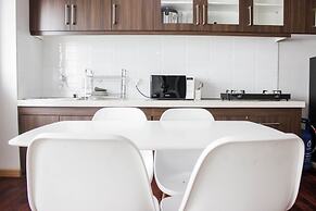 Modern & Gorgeous 2BR Apartment at Newton Residence