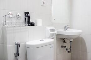 Modern & Gorgeous 2BR Apartment at Newton Residence