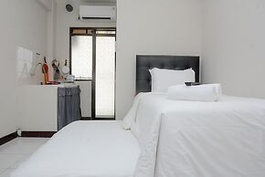 Alluring Studio at Lagoon Apartment near Bekasi Town Square