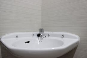 Gorgeous Studio Gateway Pasteur Apartment with Mountain View