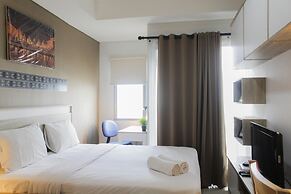 Bright Studio Apartment at Springwood Residence