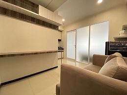 Enticing 1BR Apartment at Gateway Pasteur near Exit Toll Pasteur