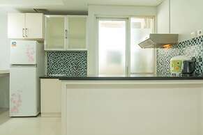 Spacious and Homey 2BR Green Central City Apartment