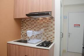 Cozy 2BR Apartment at Green Pramuka City near Mall