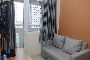 Cozy 2BR Apartment at Green Pramuka City near Mall