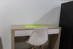 Fully Furnished with Cozy Design Studio Apartment Springwood Residence