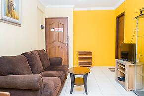 Comfy and Cozy 2BR Great Western Resort Apartment